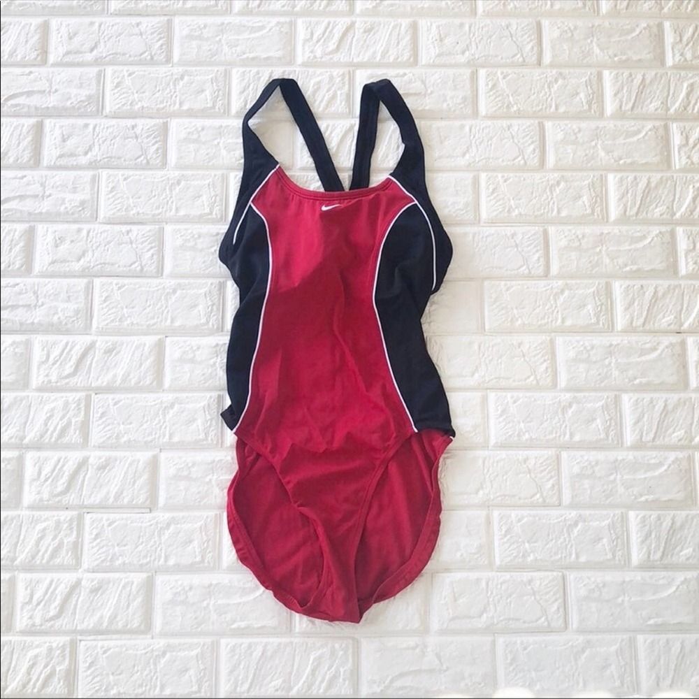 Nike Vintage one piece swimsuit NWOT Sz 14